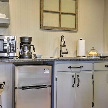 Cozy Fredericksburg Studio Near Wineries! Exteriör bild