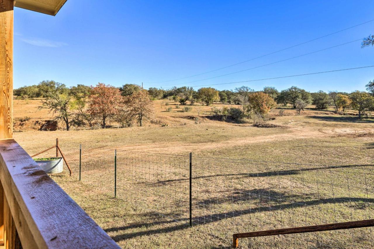Cozy Fredericksburg Studio Near Wineries! Exteriör bild